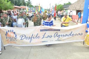 a desfile  de las aguadors San pelayo 2016 028