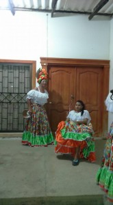 La cantante Adriana Lucía López, hizo desplante a comparsa en su propia tierra