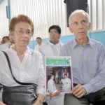 Hermanos del finado padre Luis Alfonso León Pereira, agradecidos con el personal de Revista EXPECTATIVA 44 Años.