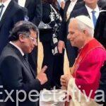 El Papa León XIV recibirá en audiencia privada al presidente Gustavo Petro, éste Lunes 19 de Mayo 2025.
