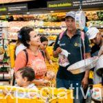 Gobernación de Córdoba y Fundación Éxito realizan tercera entrega de bonos de alimentación para madres gestantes y lactantes