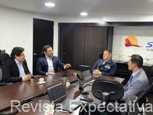 Reunión entre alcalde Hugo Kerguelén y presidente de Satena rindió frutos: la aerolínea alza el vuelo entre Barranquilla y Montería