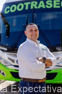 Hoy la nota social le corresponde a uno más de los miembros del «castillismo», se trata de Roberto Jaime Castilla Tovar