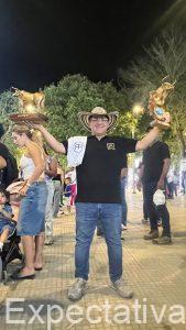 En SAN JUAN NEPOMUCENO: … La Ganadería San Antonio de Cereté Córdoba, segunda mejor tarde y Mejor toro en orden de salida el 18 de la misma ganadería San Antonio  del ganadero Milad José Barguil Janna, quien se mostró muy satisfecho